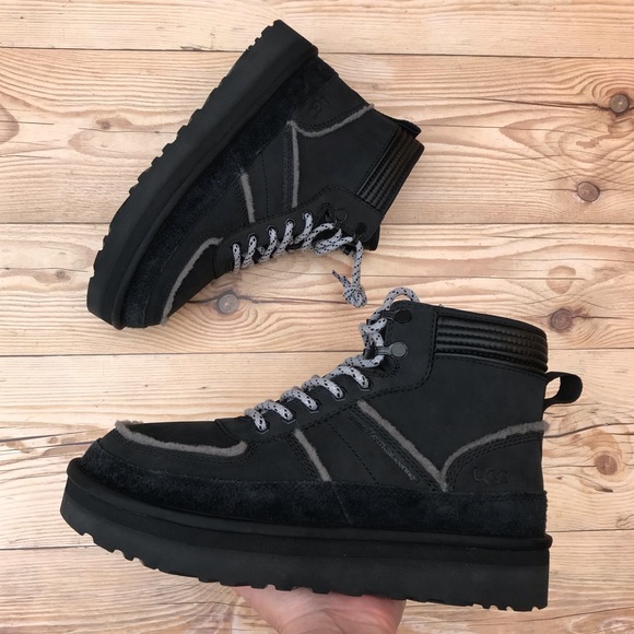 UGG Men’s Sheepskin Lined Boots main image 10